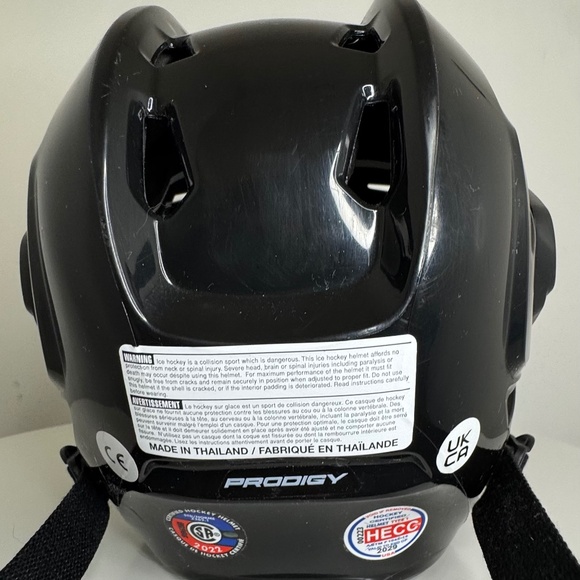 Bauer Prodigy Youth Hockey Helmet w/ Cage – Black – Size YTH (Adjustable) - Picture 3 of 15